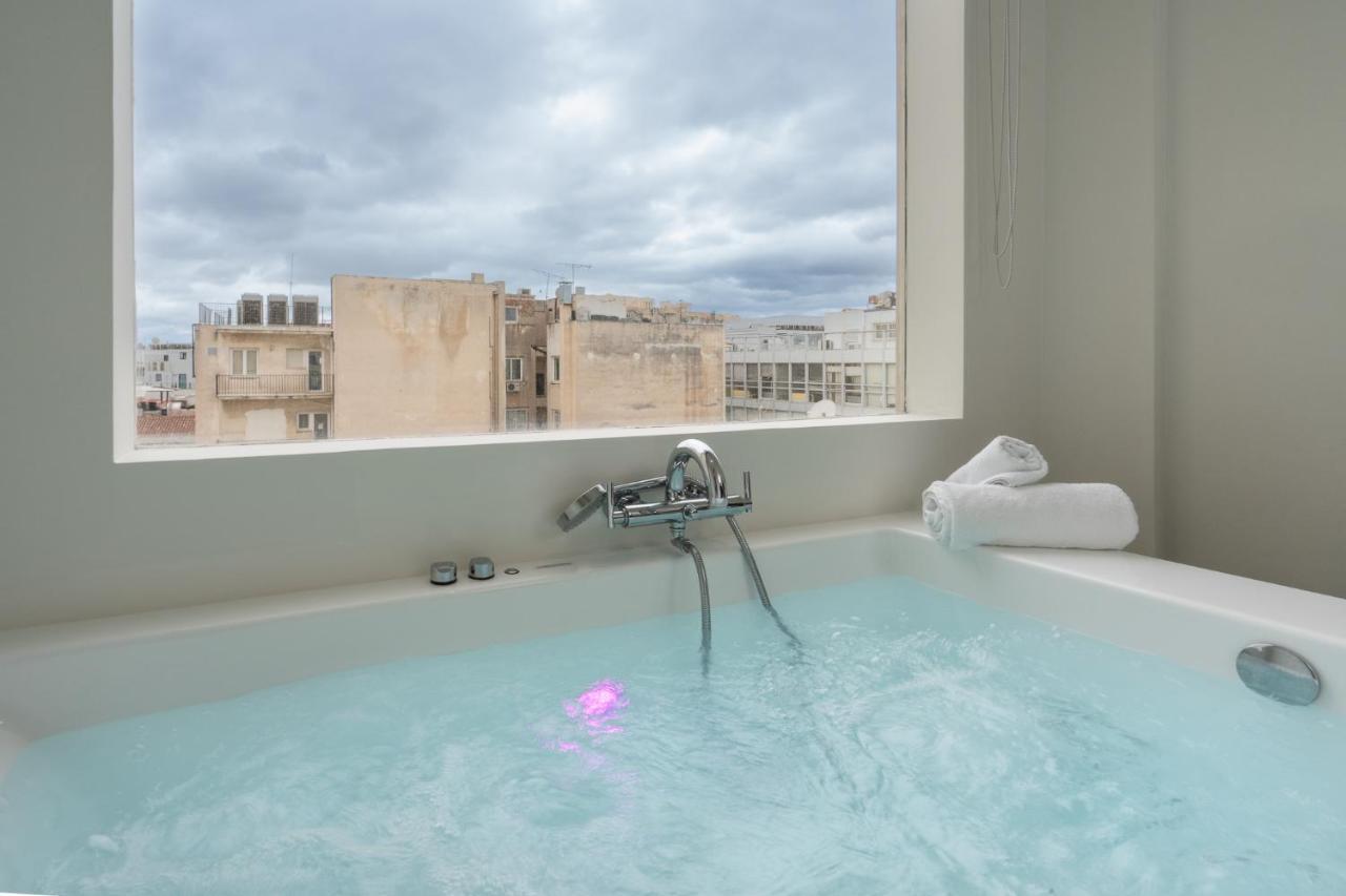 Dema Luxury Suites - Perikleous E8 เอเธนส์ ภายนอก รูปภาพ