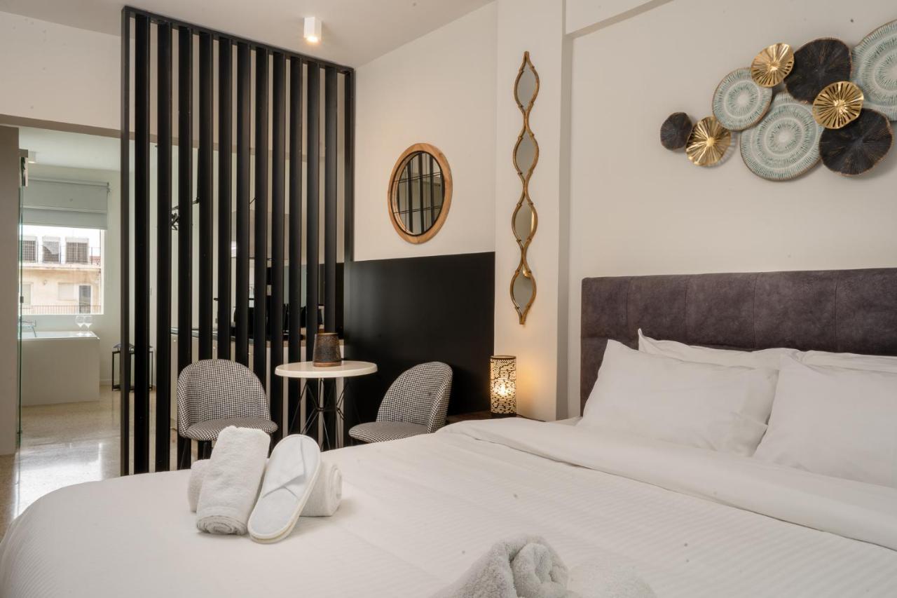 Dema Luxury Suites - Perikleous E8 เอเธนส์ ภายนอก รูปภาพ